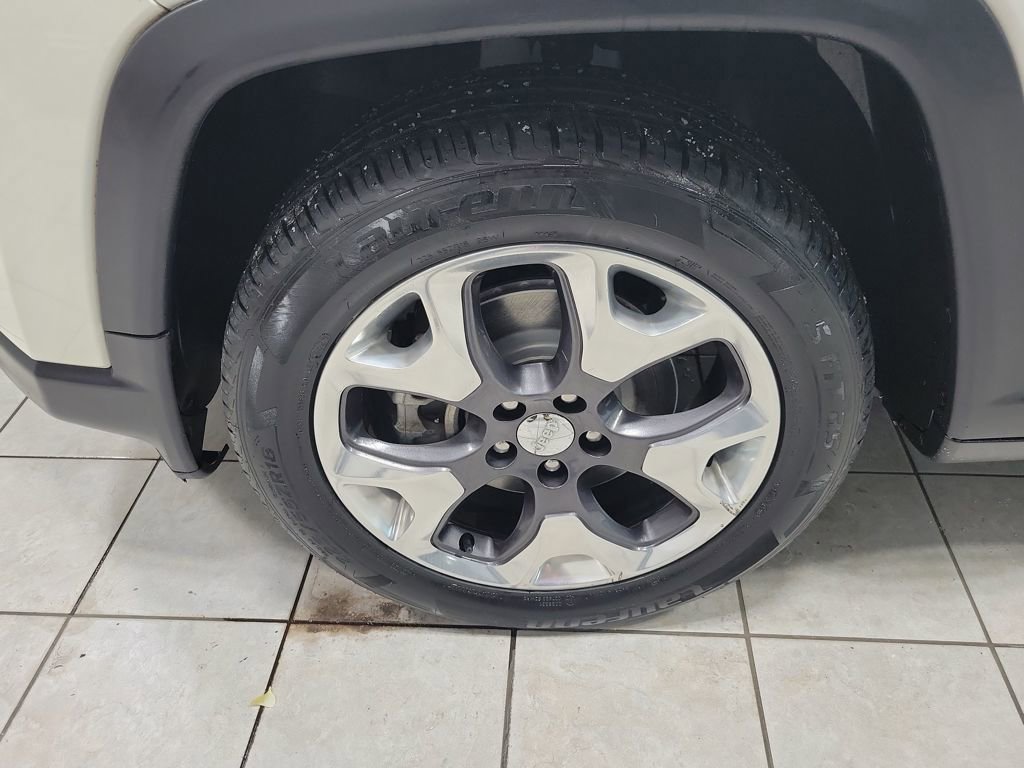 Used 2020 Jeep Compass Limited image 55