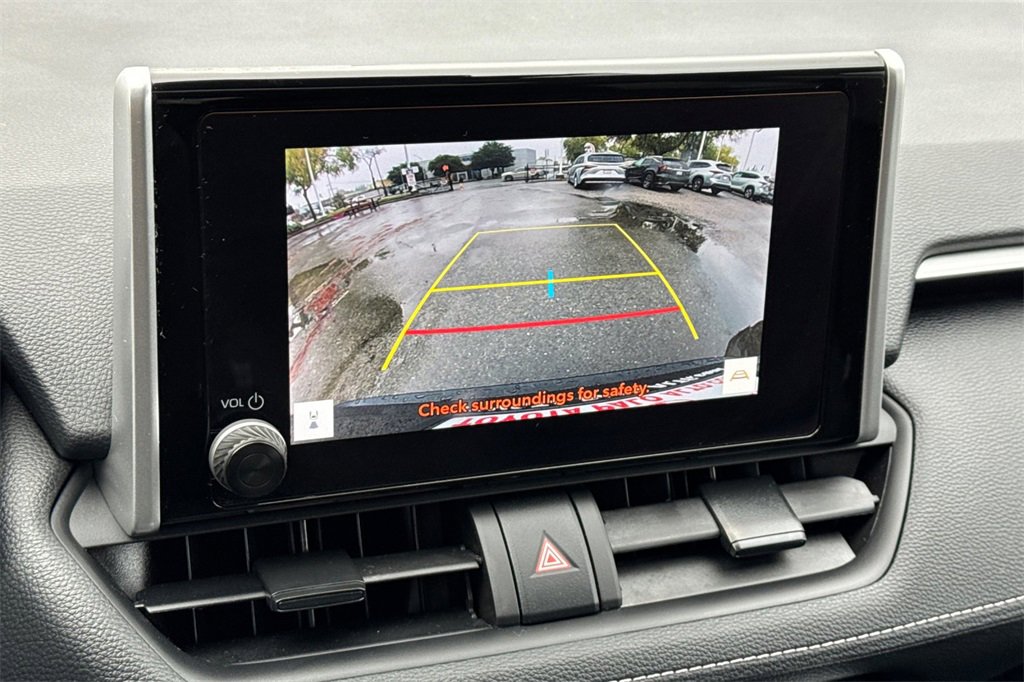Certified 2024 Toyota RAV4 XLE w/ Convenience Package image 18