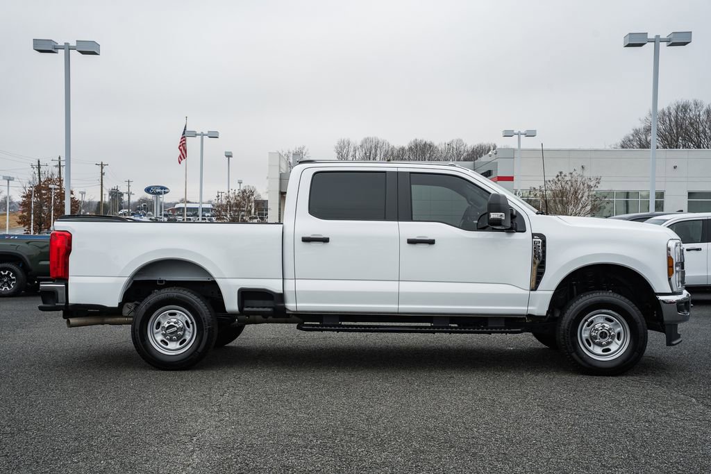 Used 2024 Ford F250 XL w/ Snow Plow Prep Package image 4