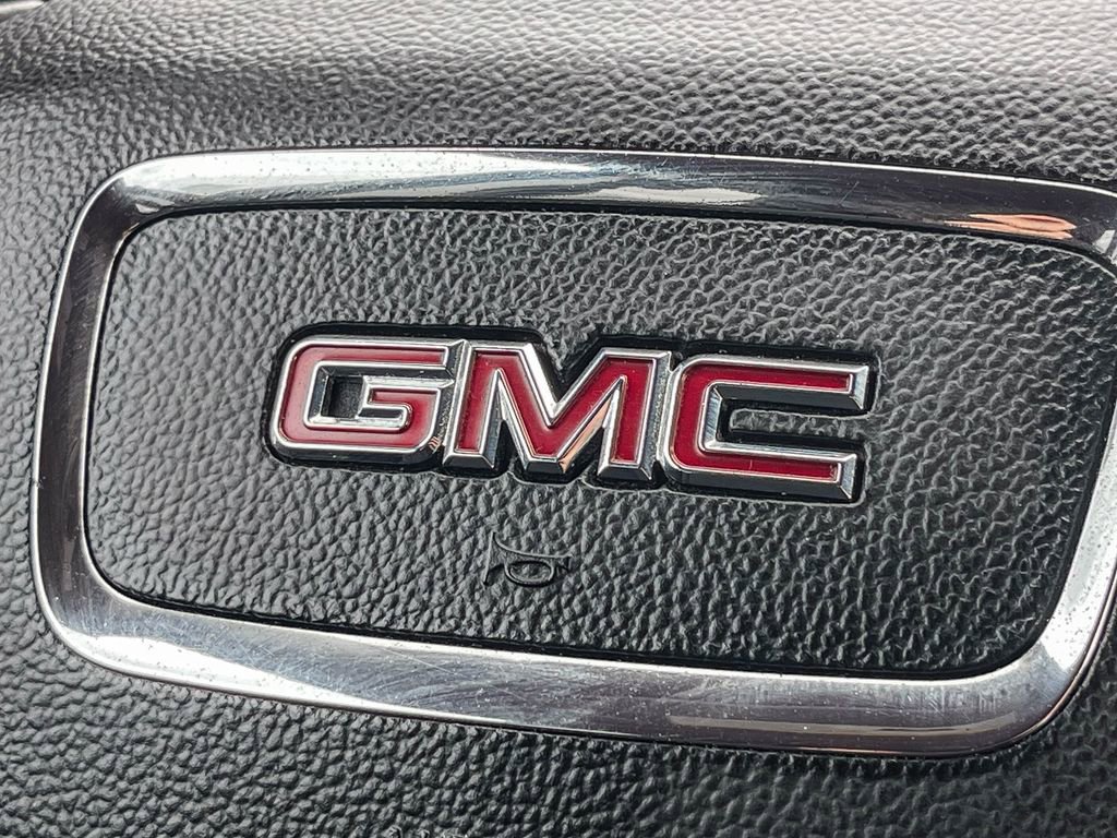 Used 2020 GMC Acadia SLE image 21