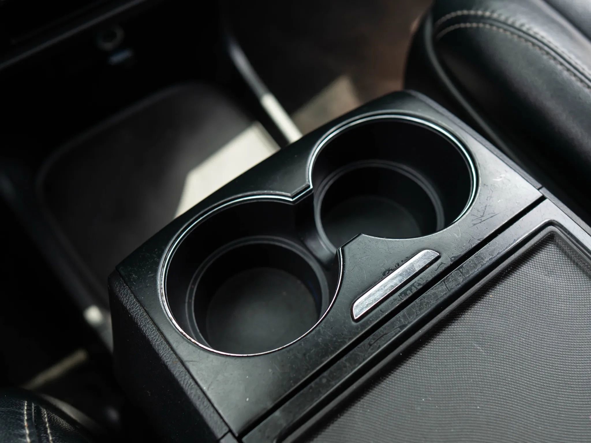 Used 2018 Toyota Sienna SE image 33