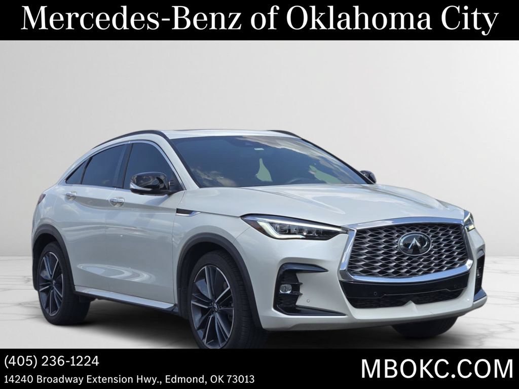 Used 2023 INFINITI QX55 Essential AWD/4WD image 3