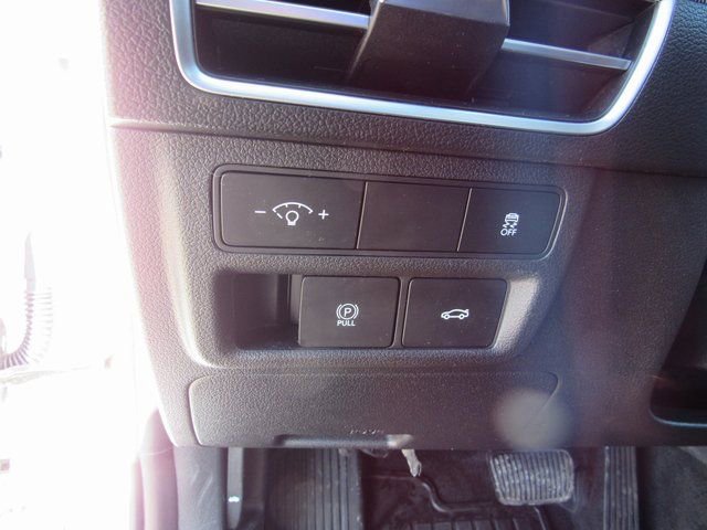 Used 2024 Hyundai Sonata SEL image 14
