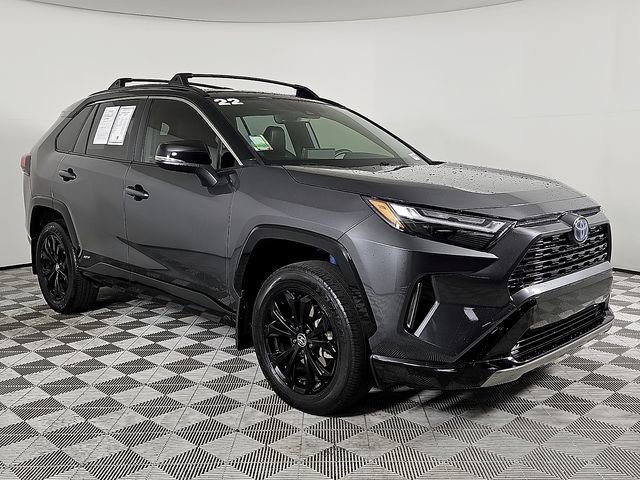 Used 2022 Toyota RAV4 XSE AWD/4WD image 3
