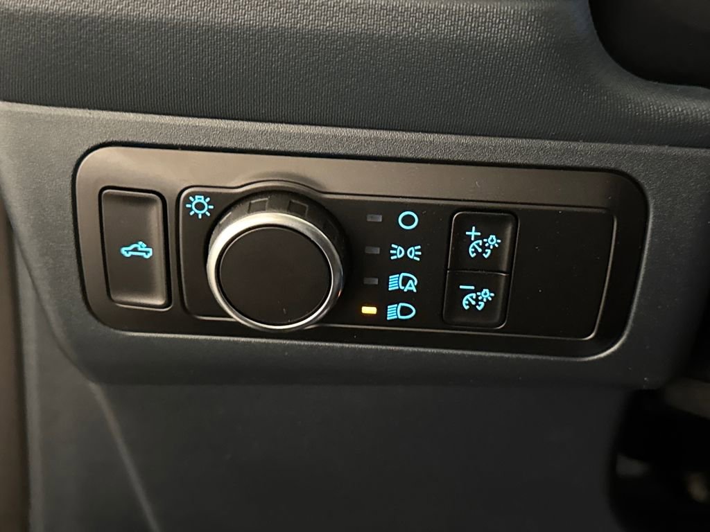 New 2026 Ford Maverick XL image 30