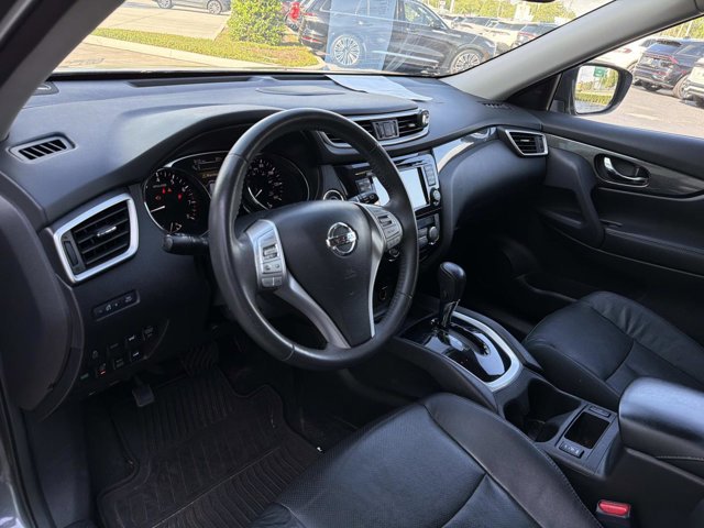 Used 2015 Nissan Rogue SL w/ SL Premium Package AWD/4WD image 14