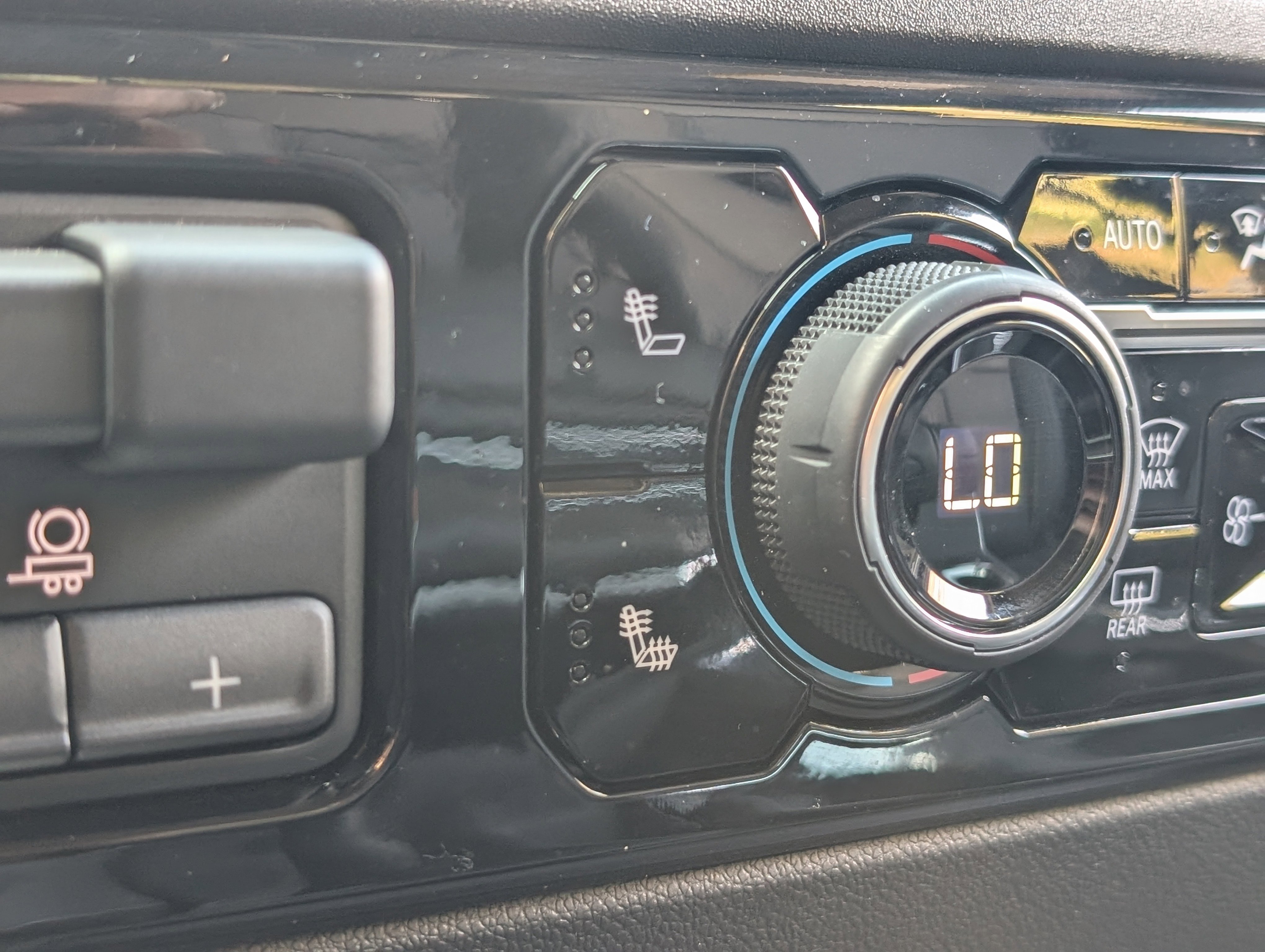 Used 2025 Chevrolet Silverado 1500 RST w/ All Star Edition Plus image 34