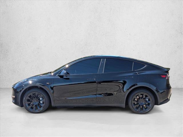Used 2024 Tesla Model Y Long Range AWD/4WD image 9