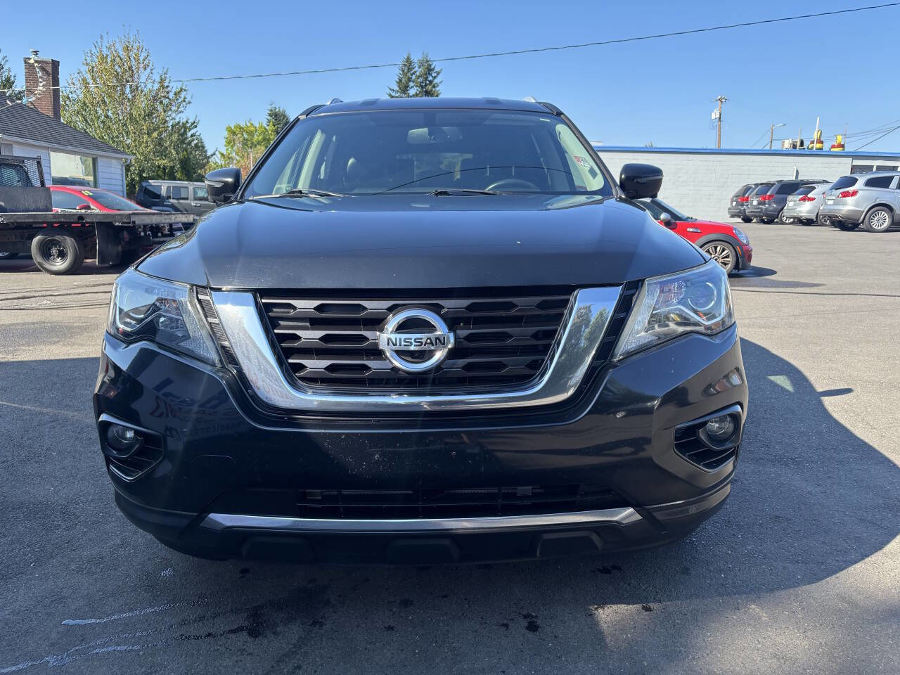 Used 2020 Nissan Pathfinder SL image 5