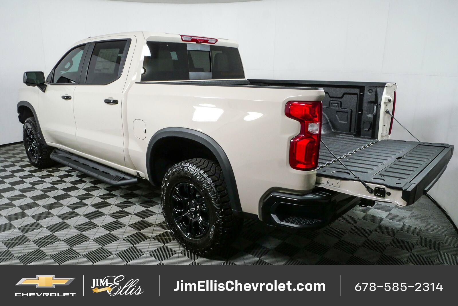 New 2026 Chevrolet Silverado 1500 ZR2 AWD/4WD image 34