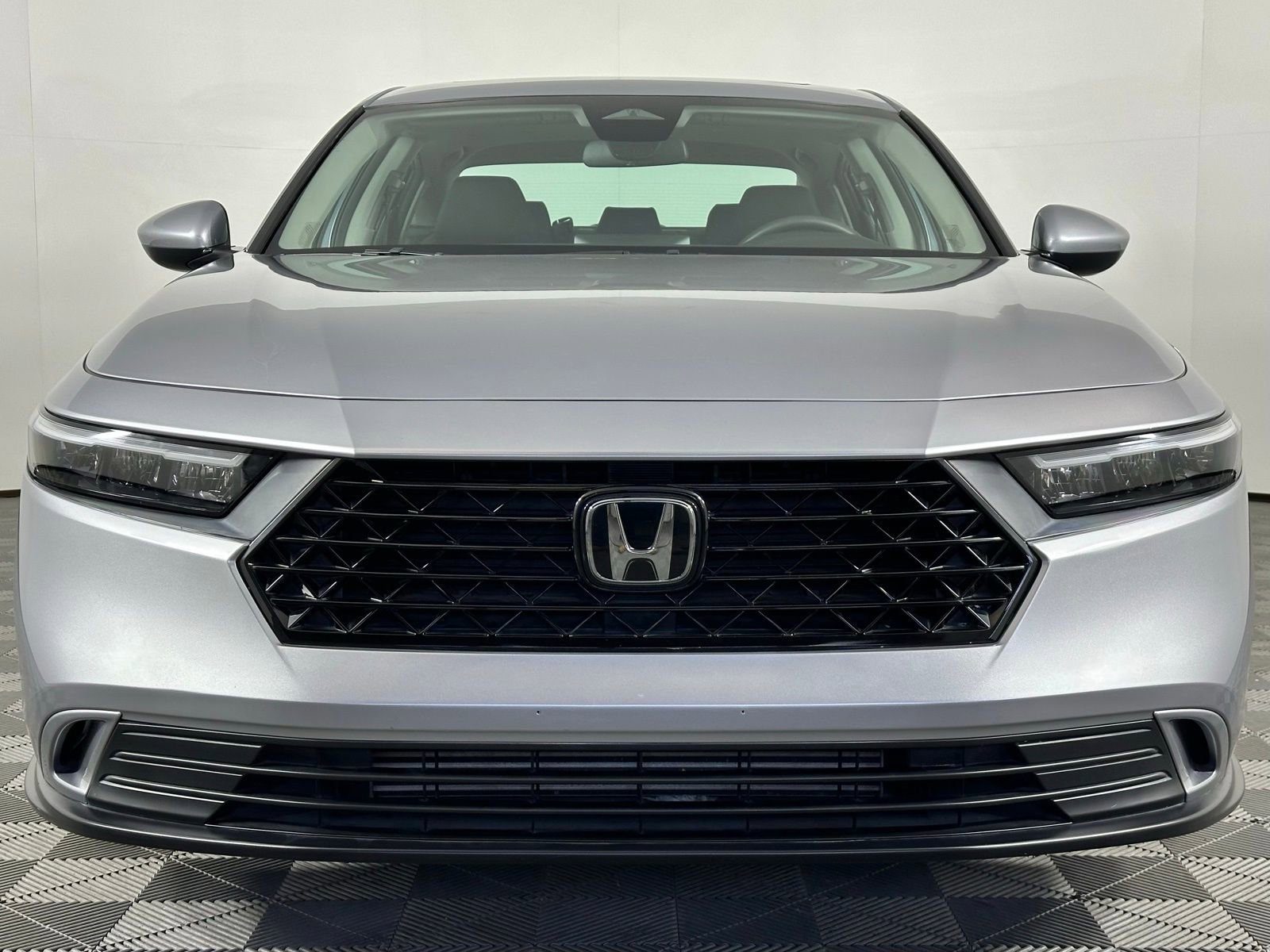Used 2023 Honda Accord EX image 18