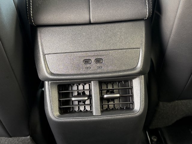 New 2027 GMC Terrain Elevation w/ Elevation Premium Package FWD image 16