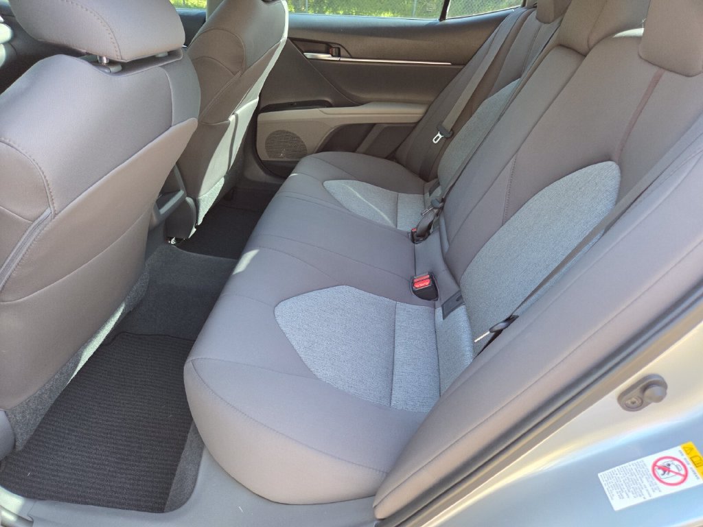 Certified 2019 Toyota Camry LE FWD image 21