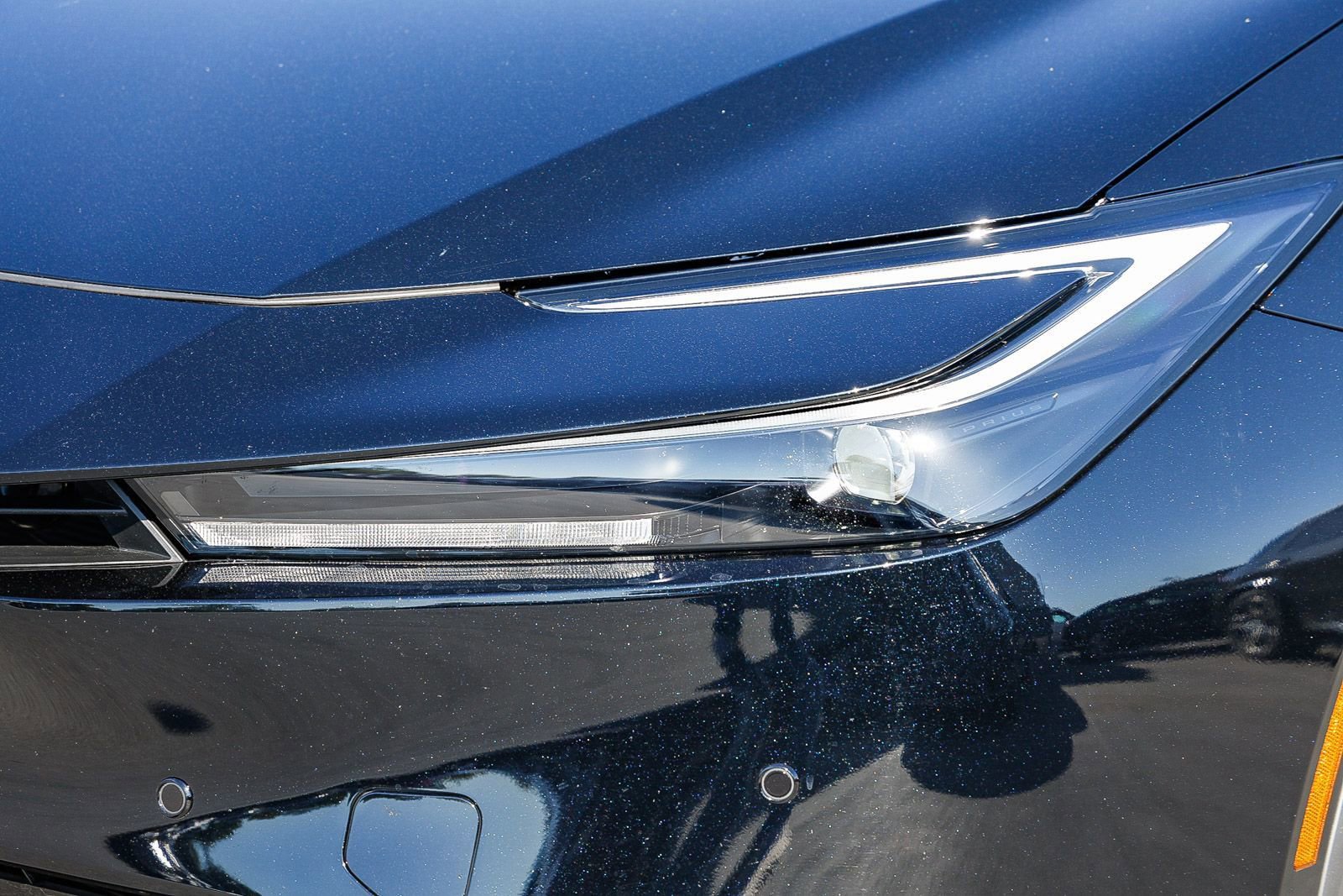 Used 2026 Toyota Prius LE FWD image 7
