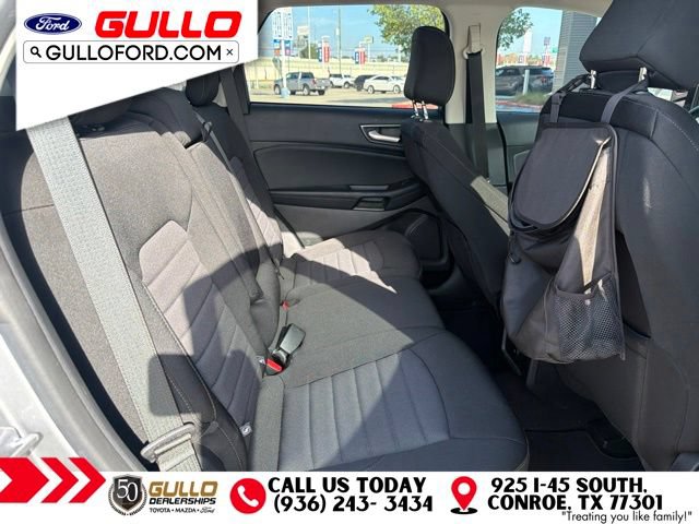 Used 2024 Ford Edge SE w/ Black Appearance Package AWD/4WD image 4