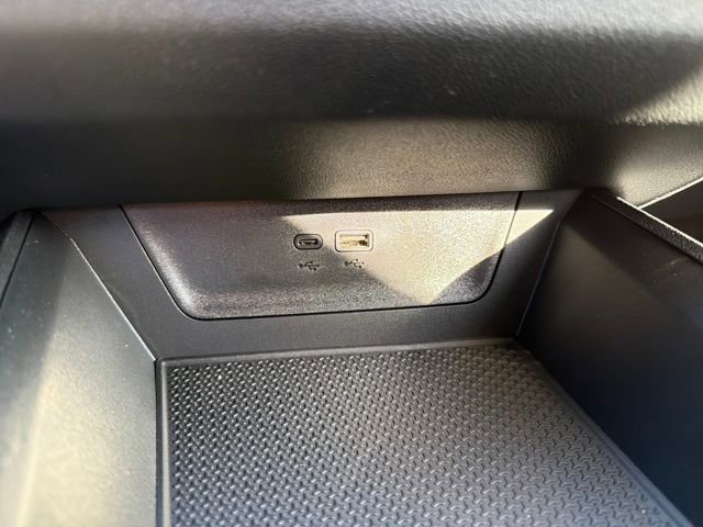 New 2026 Chevrolet Equinox LT w/ Safety and Technology Package FWD image 26