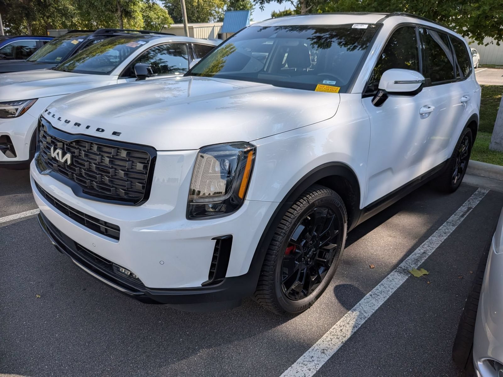 Used 2022 Kia Telluride SX w/ Nightfall Edition Package AWD/4WD image 5