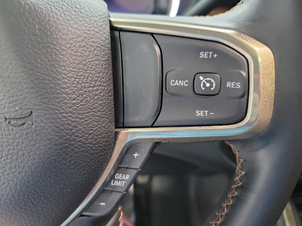 Used 2024 RAM 2500 Limited w/ Towing Technology Group AWD/4WD image 45