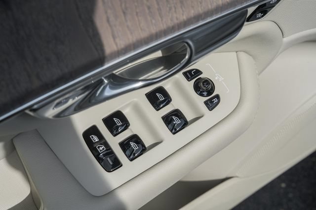 New 2027 Volvo XC90 B6 Ultra AWD/4WD image 41