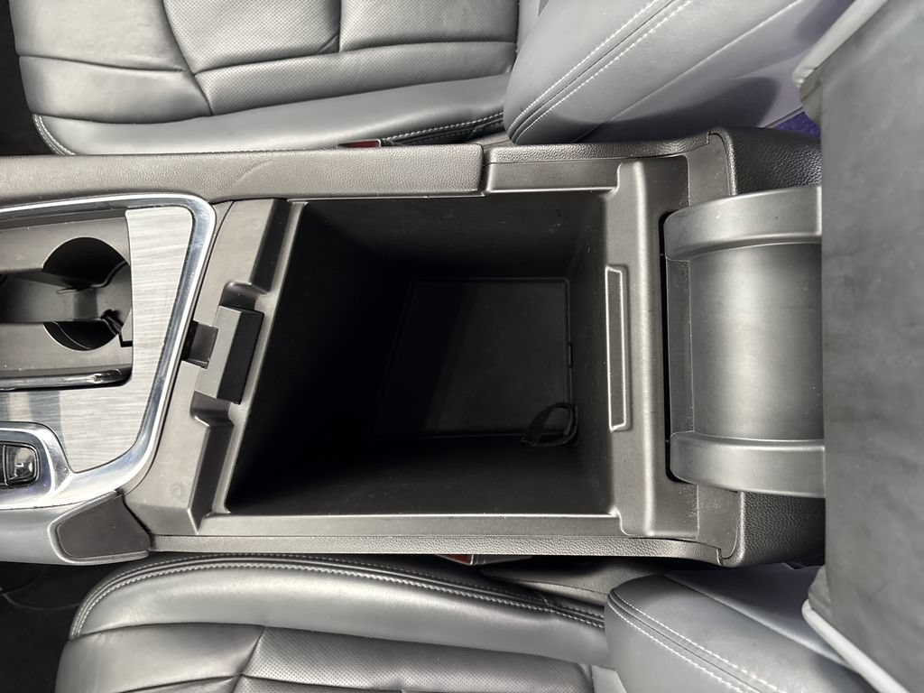 Used 2022 Buick Enclave Essence FWD image 26
