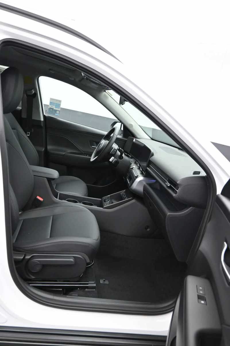 New 2026 Hyundai Kona Limited AWD/4WD image 10
