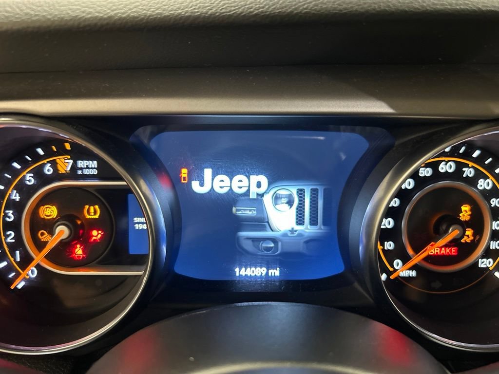 Used 2021 Jeep Gladiator Sport w/ Quick Order Package 24Q 80Th AWD/4WD image 19