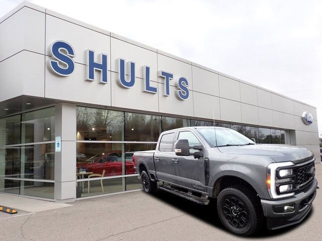 Certified 2025 Ford F350 Lariat w/ Lariat Ultimate Package AWD/4WD image 3