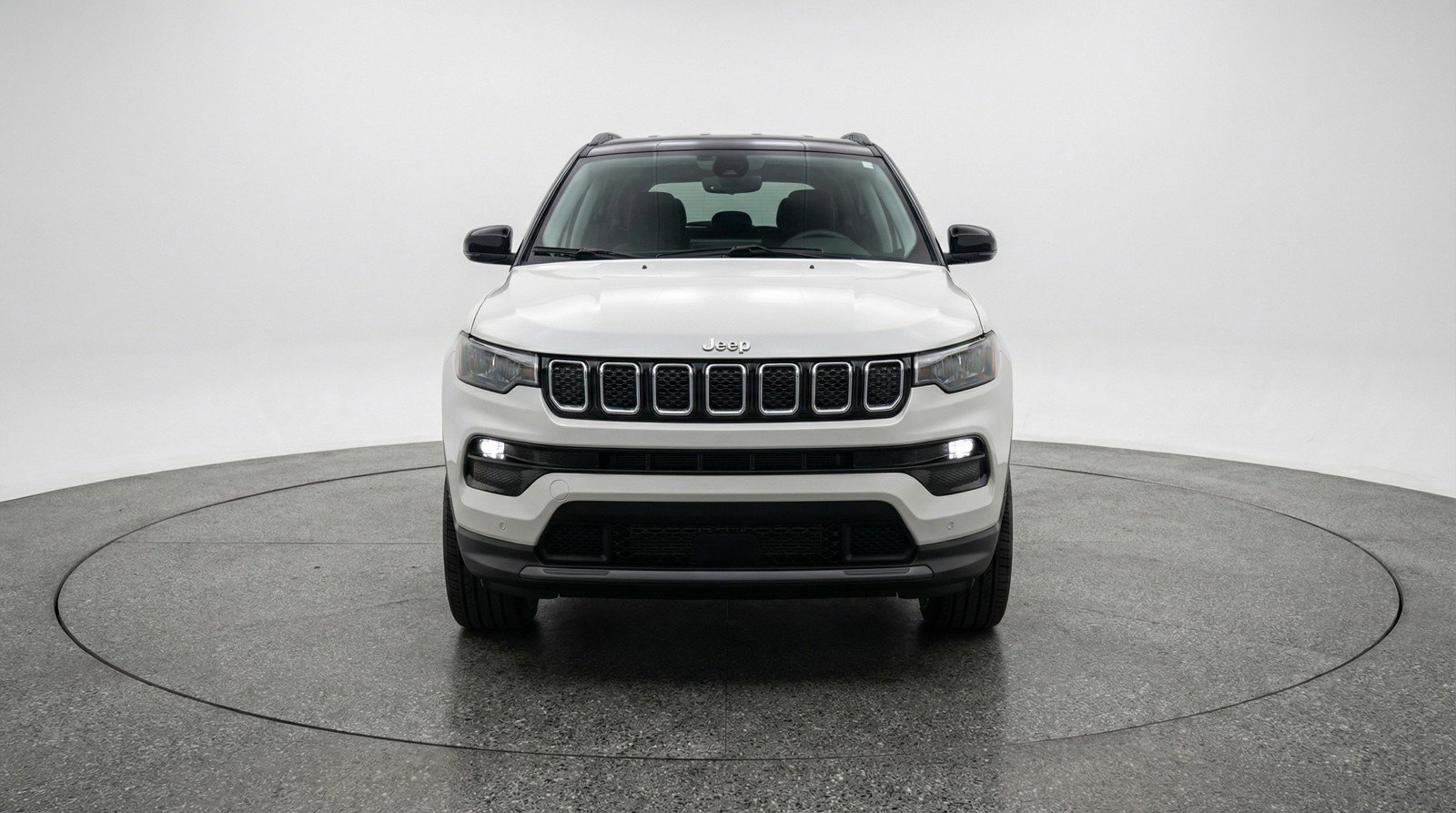 Used 2025 Jeep Compass Limited image 1