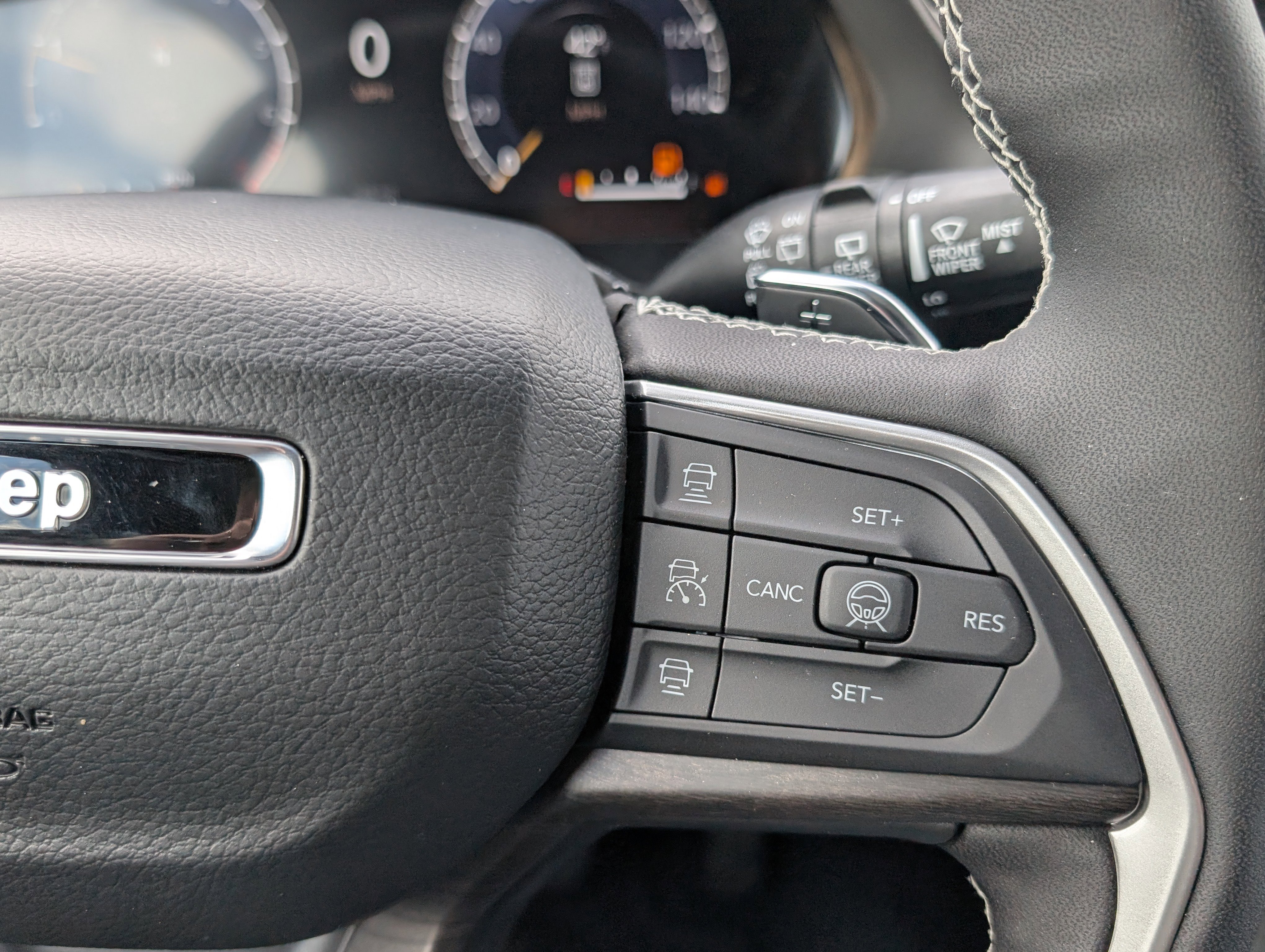 New 2026 Jeep Grand Cherokee Altitude image 20