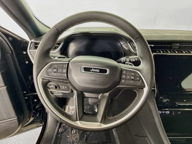 New 2027 Jeep Grand Cherokee Laredo AWD/4WD image 11
