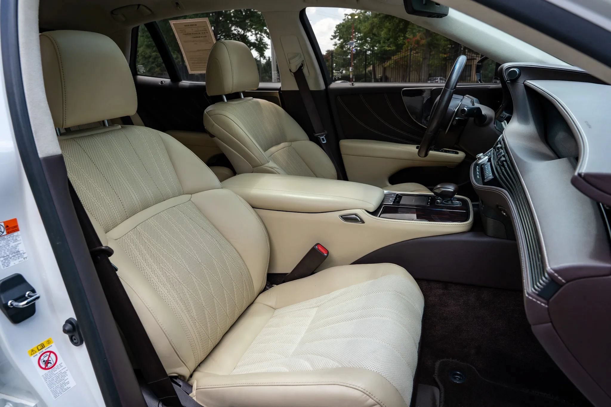 Used 2018 Lexus LS 500 w/ Interior Upgrade Package RWD image 16