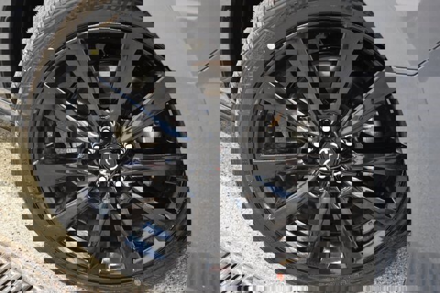 Used 2025 MAZDA MAZDA3 s image 14