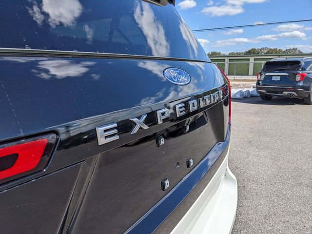 New 2026 Ford Expedition Max King Ranch image 11