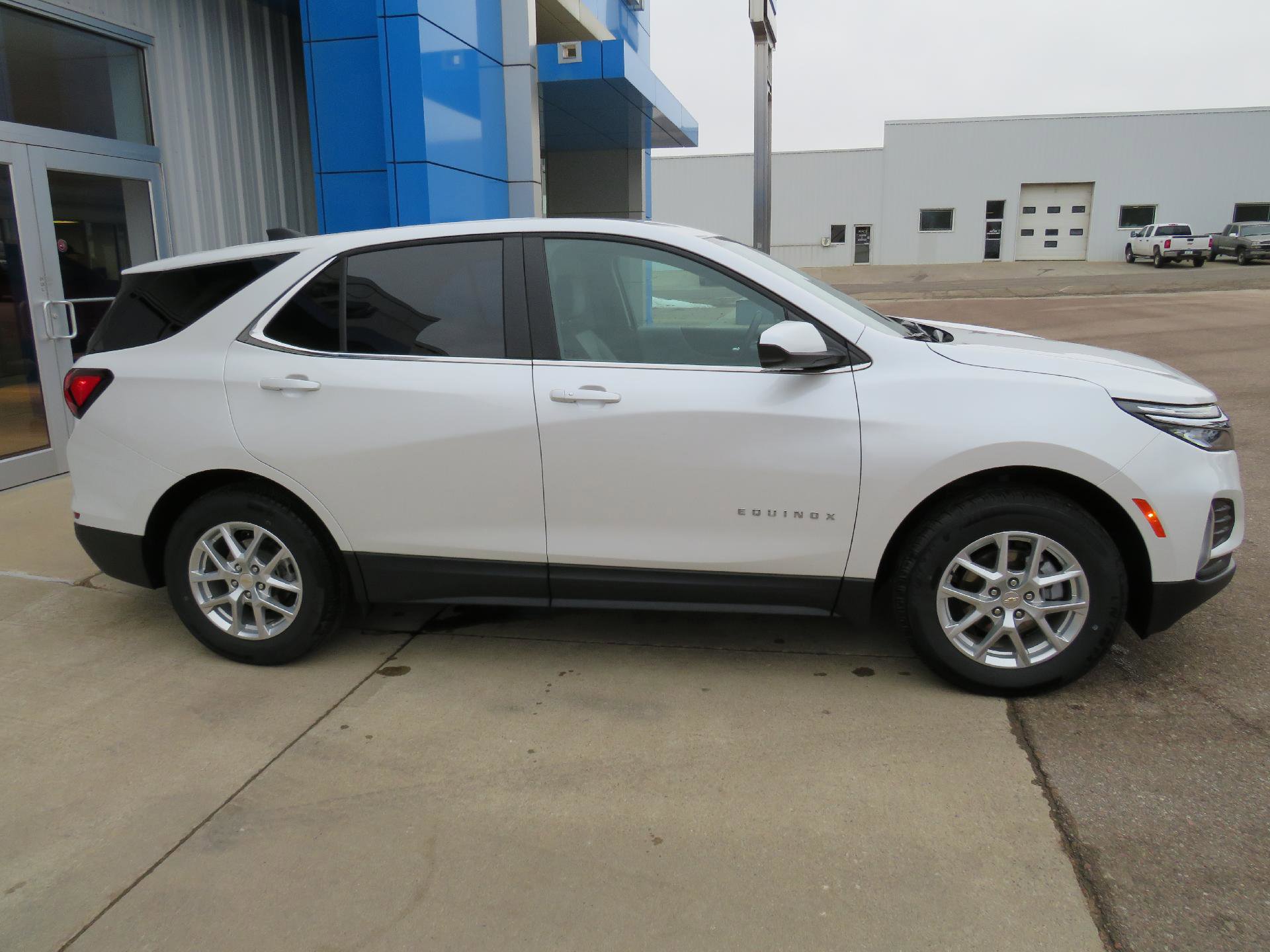 Used 2022 Chevrolet Equinox LT image 12