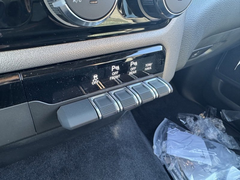 New 2025 RAM 1500 Big Horn image 22