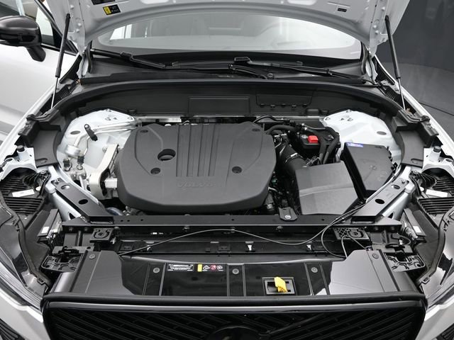 New 2026 Volvo XC60 B5 Ultra w/ Climate Package image 35