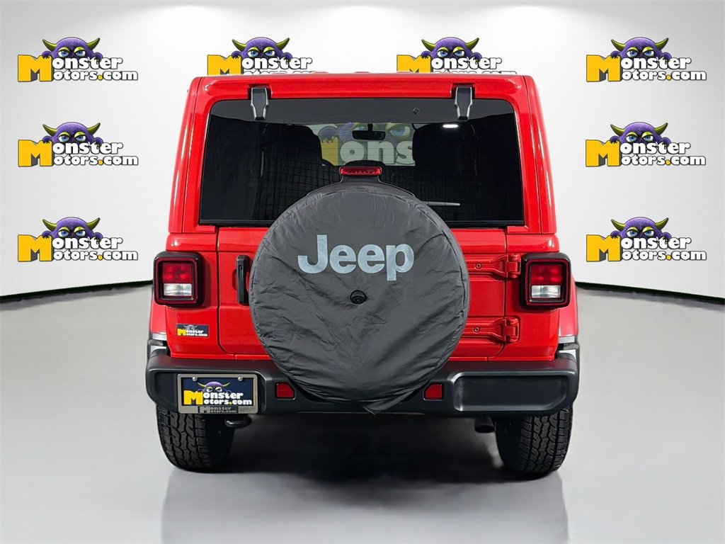 Used 2021 Jeep Wrangler Unlimited Sahara image 6