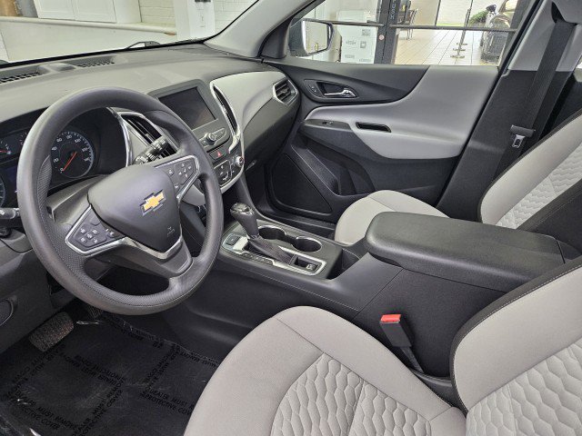 Used 2021 Chevrolet Equinox LS AWD/4WD image 8