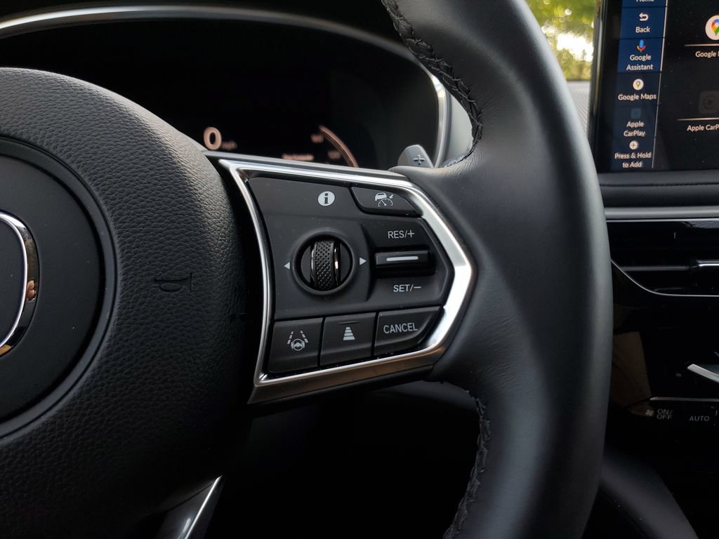 Certified 2026 Acura MDX w/ Technology Package FWD image 23