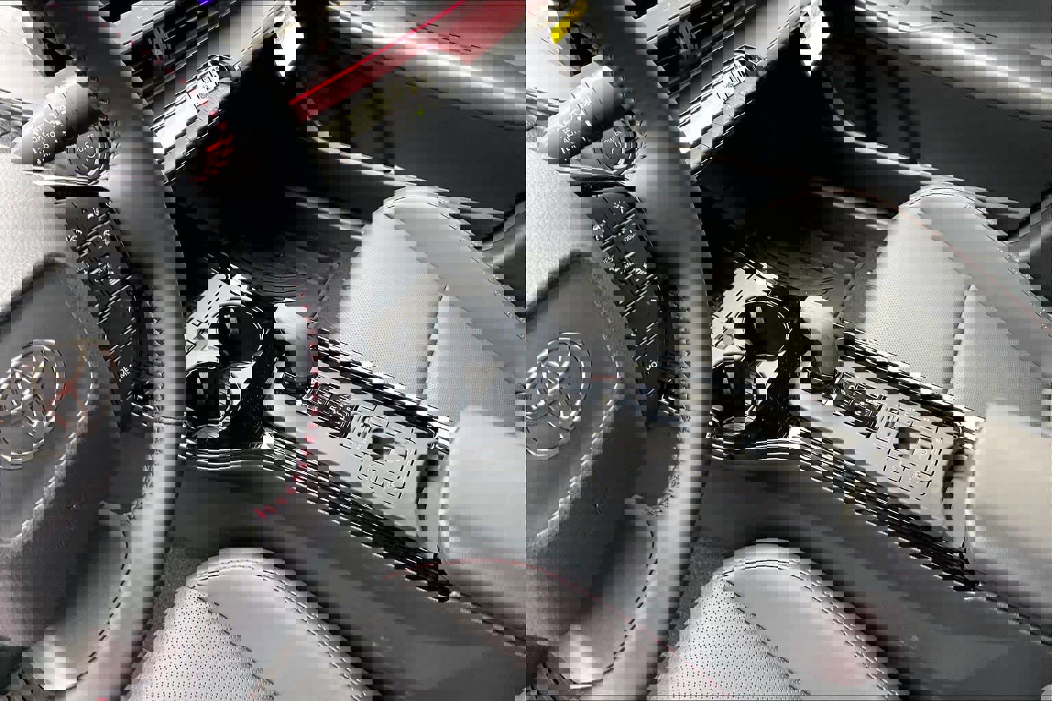 New 2026 Toyota Prius XSE image 7