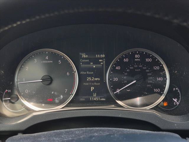 Used 2023 Lexus IS 300 w/ Comfort Package RWD image 11
