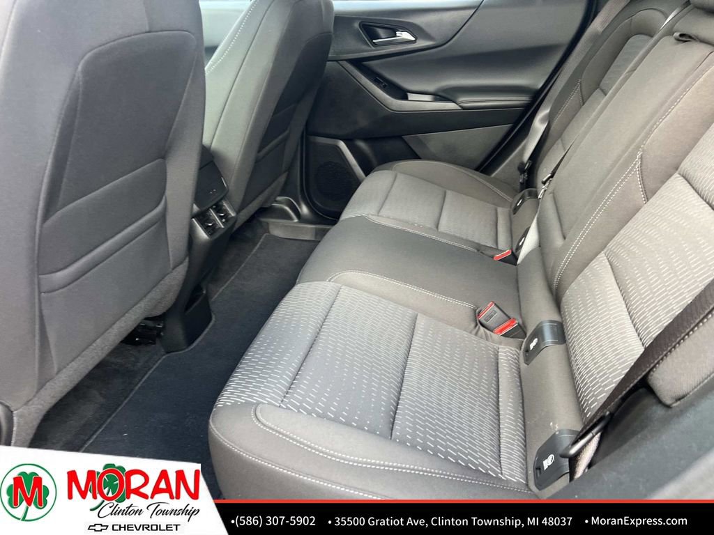 Used 2025 Chevrolet Equinox LT image 13