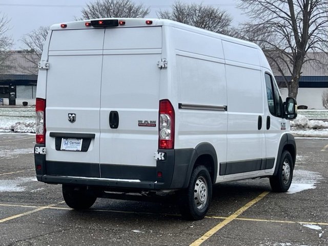 Used 2017 RAM ProMaster 2500 w/ Premium Appearance Group image 5