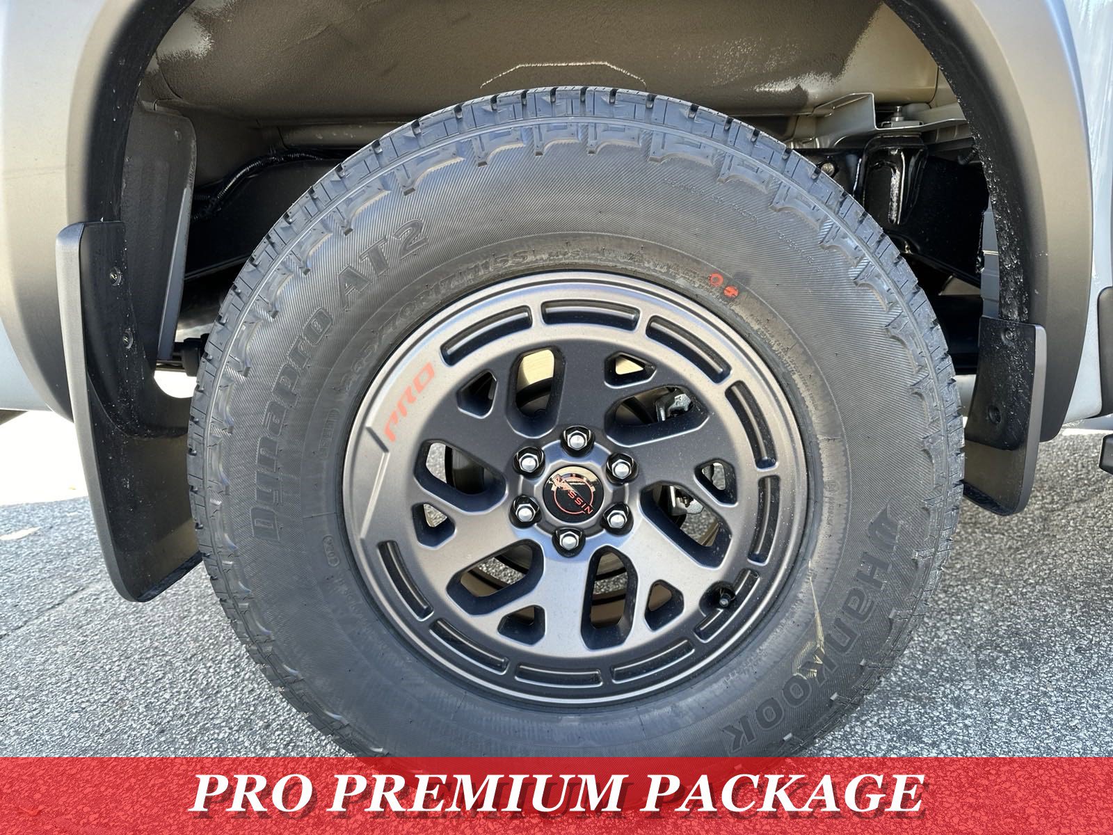 New 2025 Nissan Frontier PRO-4X w/ Pro Premium Package image 10