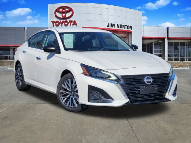 Used 2025 Nissan Altima 2.5 SV