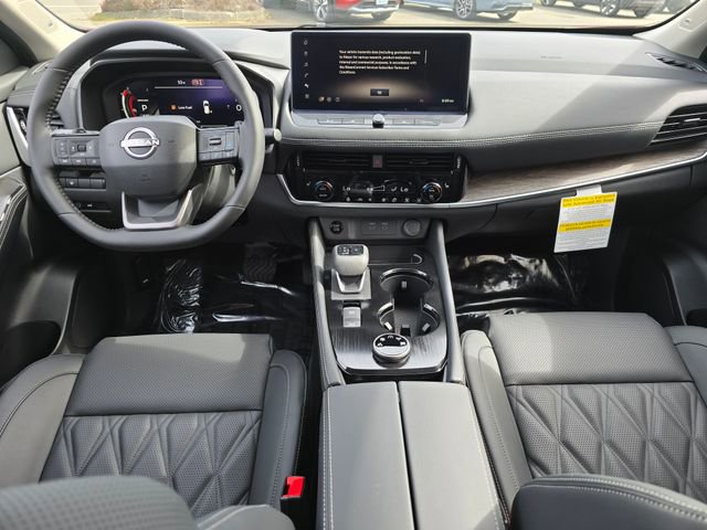 New 2026 Nissan Rogue Platinum AWD/4WD image 14