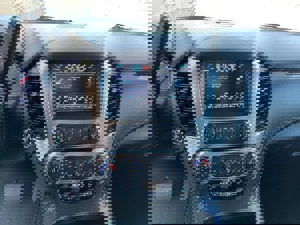 Used 2019 Chevrolet Tahoe Premier w/ RST 6.2L Performance Edition image 34