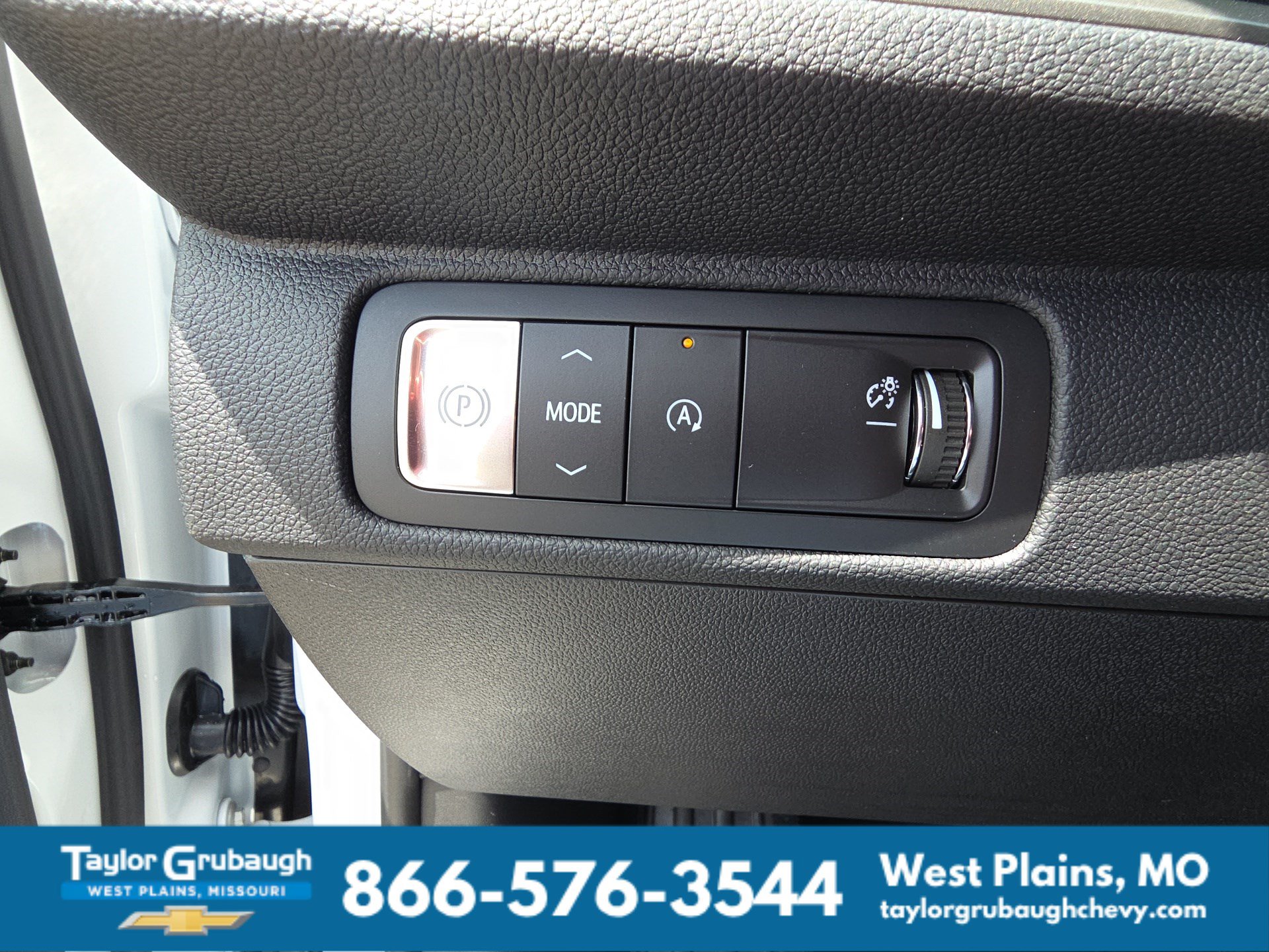 New 2026 Chevrolet Traverse LT w/ Midnight/Sport Edition FWD image 20