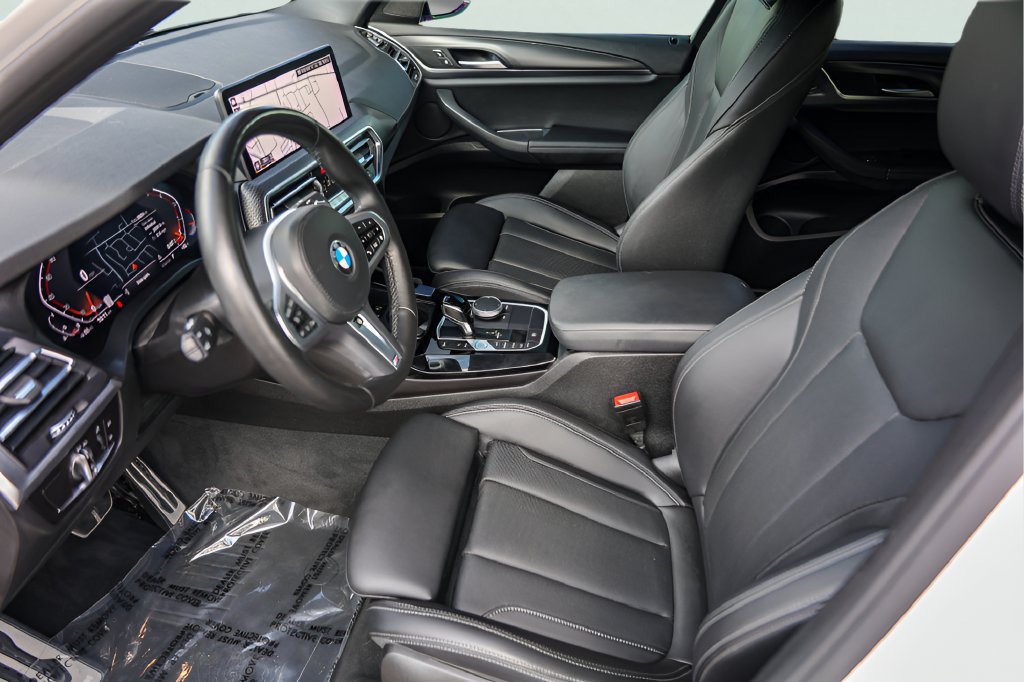 Used 2022 BMW X3 xDrive30i w/ M Sport Package 2 AWD/4WD image 11