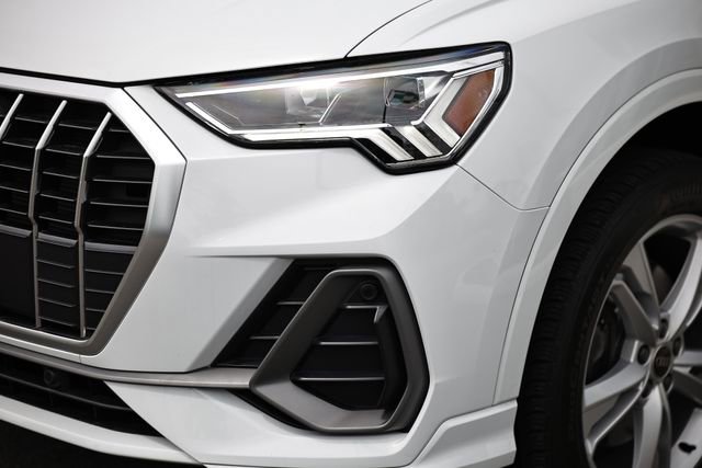 Used 2024 Audi Q3 2.0T Premium Plus AWD/4WD image 12